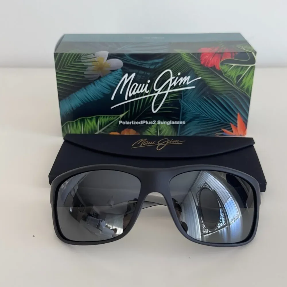 Maui Jim Southern Cross Sunglasses Black Gray Polarized MJ0815S-001 Made n Italy